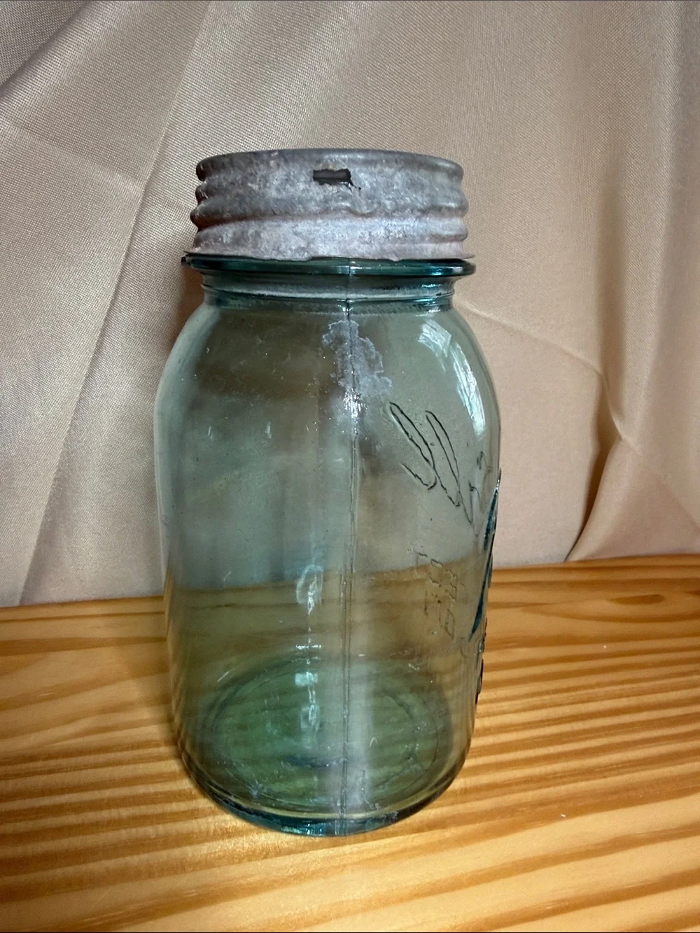 Vintage 1910-1923 Ball Perfect Mason Jar Aqua Blue Blue Glass Quart w/ Zinc Lid